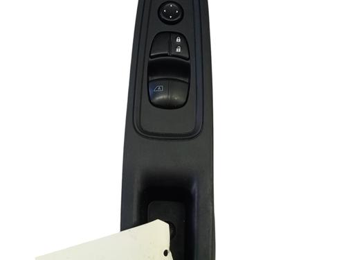 Used Left front window switch Left front window switch NISSAN MICRA V (K14) 1.0 IG-T 100 (101 hp) 32699686 32699686