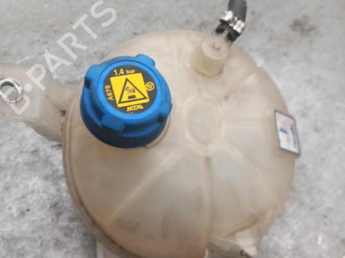 expansion-tank-alfa-romeo-giulietta-940_-2010-2011-2012-2013-2014-2015-2016-2017-2018-2019-2020-25101133 main image