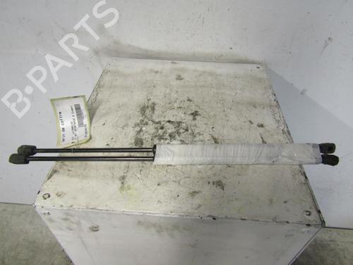 Used Tailgate lift support AUDI A3 Sportback (8PA) 2.0 TDI (136 hp) 25083141