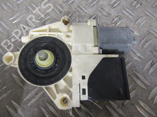 Used Rear right window mechanism Rear right window mechanism RENAULT MEGANE III Grandtour (KZ0/1) 1.5 dCi (KZ0C, KZ1A) (90 hp) 25095684 25095684