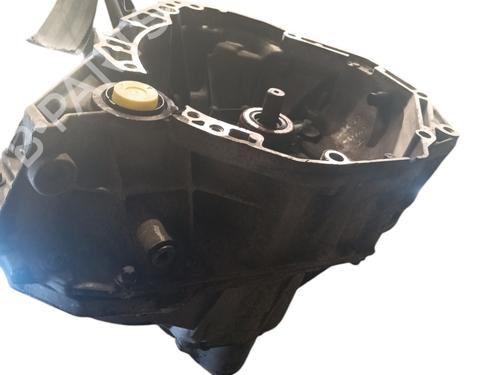 Gearbox RENAULT TWINGO III (BCM_, BCA_) 1.0 SCe 70 (BCMB) | BP26954819M3 