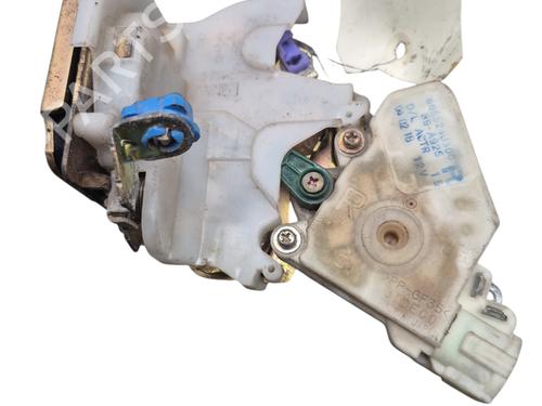 Rear right lock NISSAN X-TRAIL I (T30) 2.2 Di 4x4 | BP25744811C99 