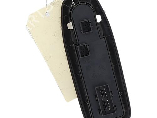 Used Left front window switch Left front window switch PEUGEOT 208 I (CA_, CC_) 1.2 PureTech 82 (82 hp) 36059812 36059812