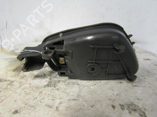 Venstre bak invendig håndtak CHEVROLET SPARK (M300) [2009-2025]  25083161