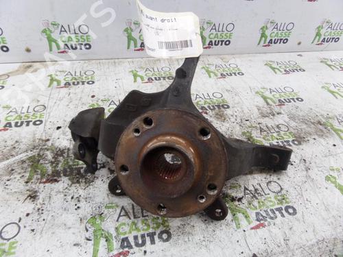 Used Right front steering knuckle RENAULT LAGUNA II (BG0/1_) 1.9 dCi (BG08, BG0G) (120 hp) 25086936