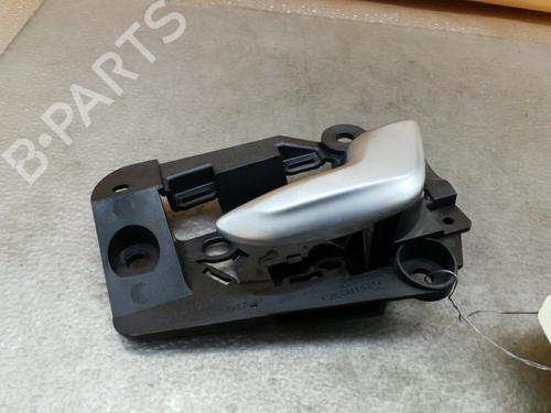 Used Front right interior door handle Front right interior door handle VOLVO XC90 I (275) D5 AWD (185 hp) 25081626 25081626