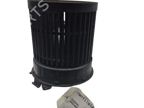 Used Heater blower motor NISSAN QASHQAI II SUV (J11, J11_) 1.5 dCi (110 hp) 25057373