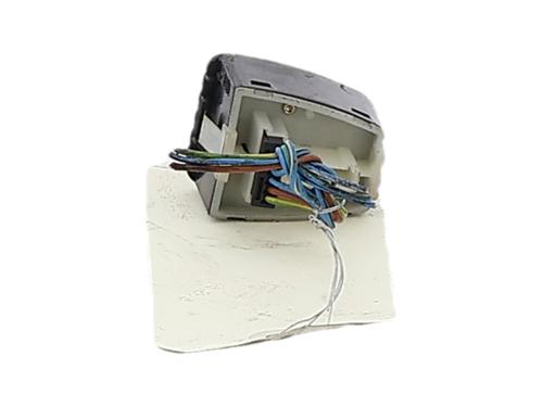 Used Left front window switch Left front window switch 39084349 39084349