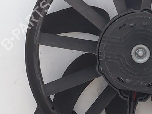 Used Radiator fan Radiator fan 37085726 37085726