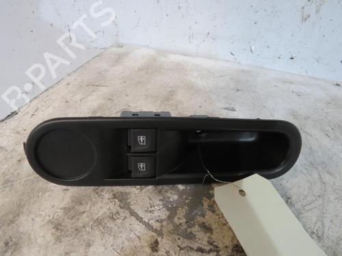Used Left front window switch RENAULT TWINGO III (BCM_, BCA_) 1.0 SCe 70 (BCMB) (69 hp) 25114287