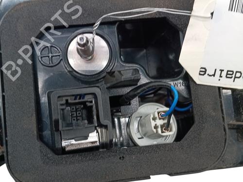 Left tailgate light PEUGEOT 5008 II (MC_, MJ_, MR_, M4_) 1.2 THP (MRHNYH, MRHNYW, MRHNSJ, MRHNSU, MRHNSM) | BP29956359C79