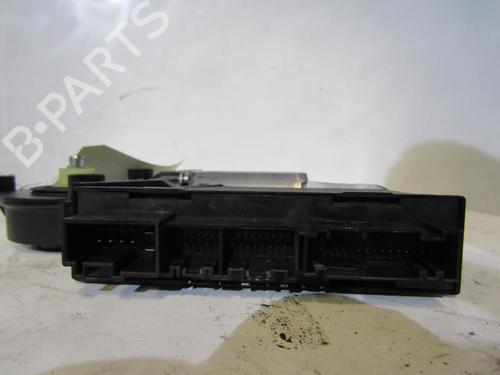 Right front window motor VW TOUAREG (7LA, 7L6, 7L7) 3.0 V6 TDI | BP25090431E20 