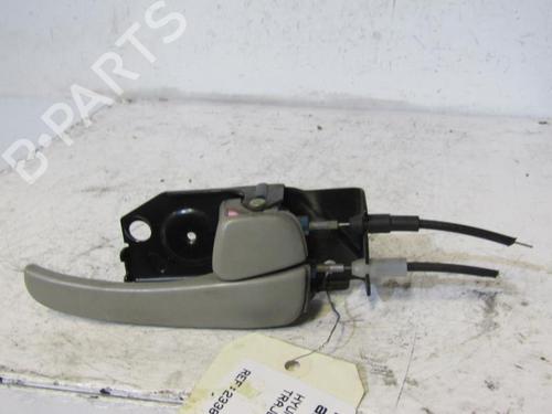 Used Rear right interior door handle HYUNDAI TRAJET (FO) 2.0 CRDi (113 hp) 25111691
