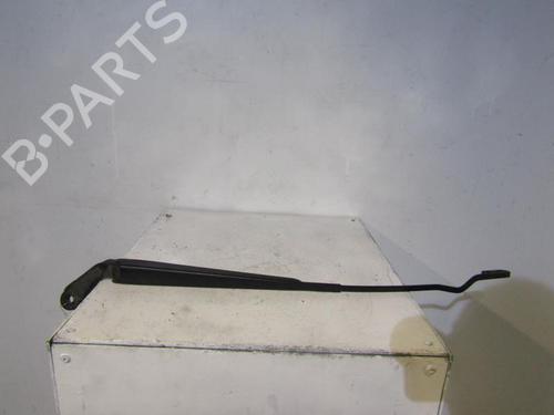 Used Front windshield wiper arm CHRYSLER VOYAGER IV (RG, RS) 2.8 CRD (150 hp) 25079182