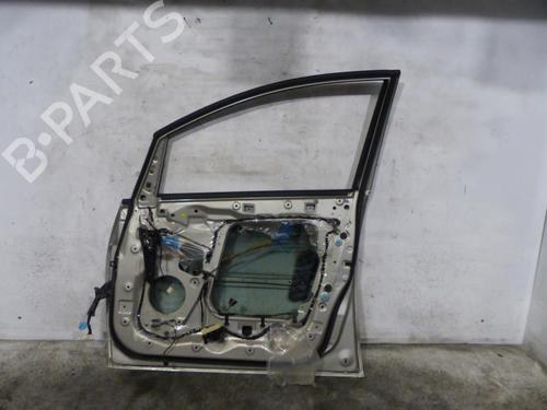 Used Right front door MITSUBISHI GRANDIS (NA_W) [2003-2011]  25064771