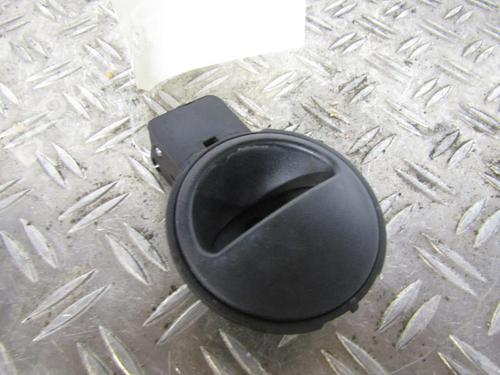 Used Front left interior door handle CHEVROLET AVEO / KALOS Saloon (T250, T255) [2005-2025]  25069741
