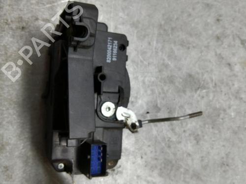 Used Front right lock RENAULT TRAFIC II Van (FL) 2.0 dCi 90 (FL0H, FL00, FL01, FL0M, FL0P, FL0S) (90 hp) 25077259