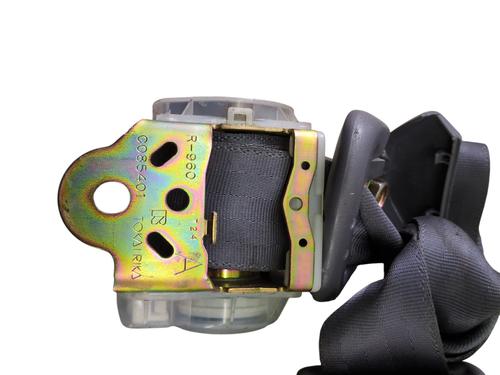 rear-left-seatbelt-toyota-rav-4-ii-_a2_-2000-2001-2002-2003-2004-2005-25744756 main image