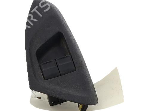 Used Left front window switch Left front window switch 38636500 38636500
