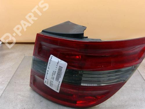 Used Right taillight Right taillight MERCEDES-BENZ B-CLASS Sports Tourer (W245) B 180 CDI (245.207) (109 hp) 10580244 10580244