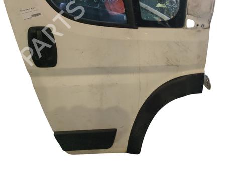 Used Right front door PEUGEOT BOXER Van 3.0 HDi 175 (177 hp) 31971342