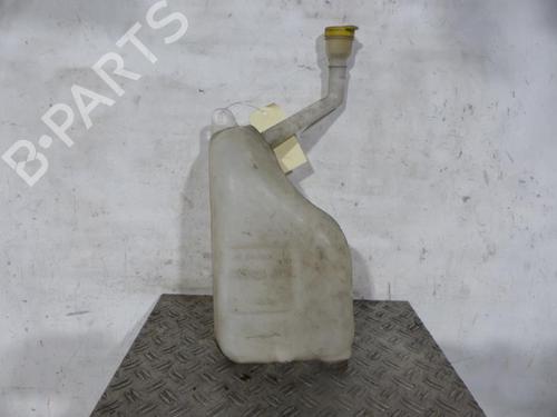 Used Windscreen washer tank RENAULT SCÉNIC III (JZ0/1_) 1.9 dCi (JZ0J, JZ1J, JZ1K, JZ1S) (131 hp) 25065110