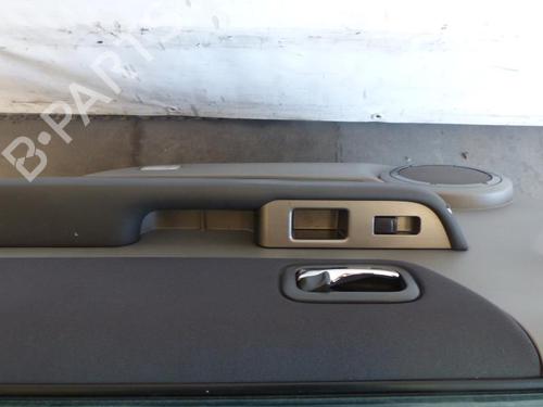 Right front door NISSAN X-TRAIL I (T30) 2.2 dCi 4x4 | BP25064612C3 