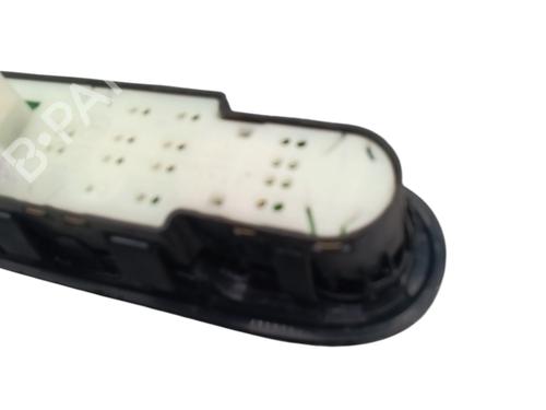 Left front window switch CITROËN C3 II (SC_) 1.1 i | BP29759851I27