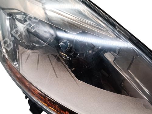 Used Right headlight CITROËN C4 Picasso I MPV (UD_) 2.0 i 16V (140 hp) 30307716