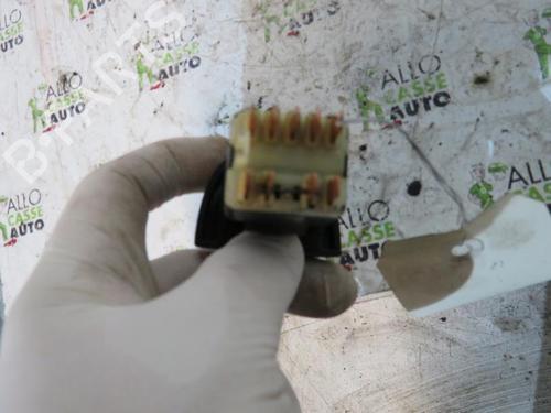 Used Warning switch Warning switch RENAULT MEGANE I (BA0/1_) 1.9 D Eco (BA0A, BA0U, BA0R) (64 hp) 25115019 25115019