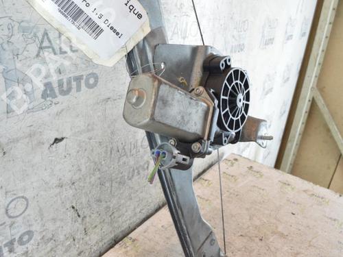 Used Front left window mechanism Front left window mechanism DACIA SANDERO 1.5 dCi (68 hp) 25097347 25097347