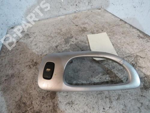 Used Left rear window switch Left rear window switch PEUGEOT 307 SW (3H) 1.6 HDI 110 (109 hp) 10605617 10605617
