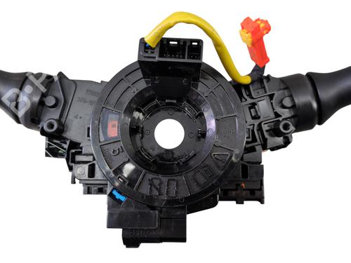 Used Steering column stalk TOYOTA YARIS (_P13_) 1.3 (NSP130_, NSP130) (99 hp) 28517000