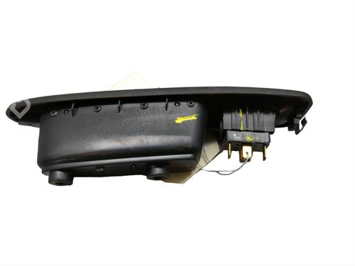 Used Left rear window switch Left rear window switch ALFA ROMEO 166 (936_) 2.0 T.Spark (936A3B00) (150 hp) 25103858 25103858