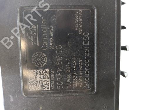Used ABS pump VW GOLF VII Variant (BA5, BV5) 1.0 TSI (110 hp) 25919599