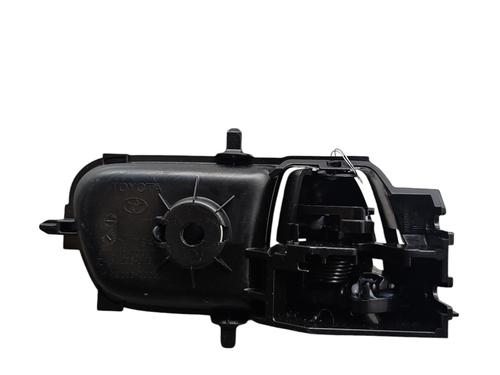 Used Front left interior door handle TOYOTA YARIS (_P21_, _PA1_, _PH1_) 1.5 Hybrid (MXPH10, MXPH11) (116 hp) 25331209