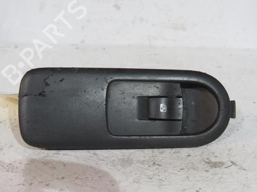 Used Right front window switch RENAULT SCÉNIC II (JM0/1_) 1.5 dCi (JM1E, JM16) (106 hp) 25069300