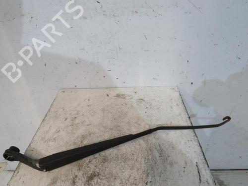 Used Front windshield wiper arm MAZDA 323 F VI Hatchback (BJ) 1.3 16V (BJ3P, BJ14) (73 hp) 25070716