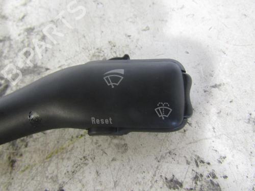 steering-column-stalk-audi-a6-c5-4b2-4b4-1997-1998-1999-2000-2001-2002-2003-2004-2005-25096113 main image