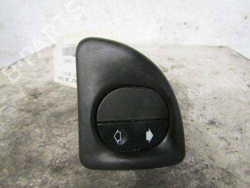 Used Right front window switch FORD TRANSIT CONNECT (P65_, P70_, P80_) 1.8 TDCi (90 hp) 25113829