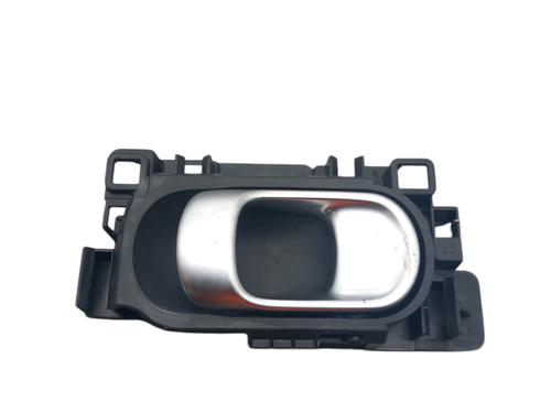 Venstre bak invendig håndtak CITROËN C4 CACTUS 1.2 THP 110 | BP25099086I15 