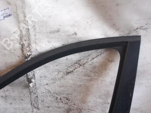 Used Left front door RENAULT SCÉNIC III (JZ0/1_) 1.5 dCi (110 hp) 25101315