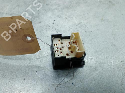 Commande retroviseurs TOYOTA YARIS (_P9_) 1.4 D-4D (NLP90_, NLP90R) (90 hp) 25088979