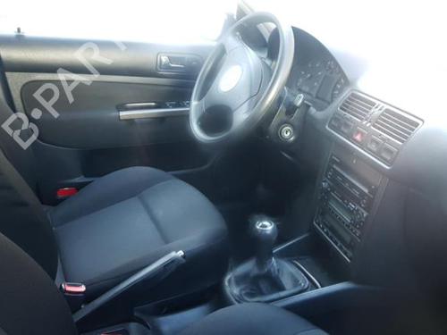 Lève-vitre avant droit VW BORA I (1J2) 1.9 TDI | BP25091381C23 