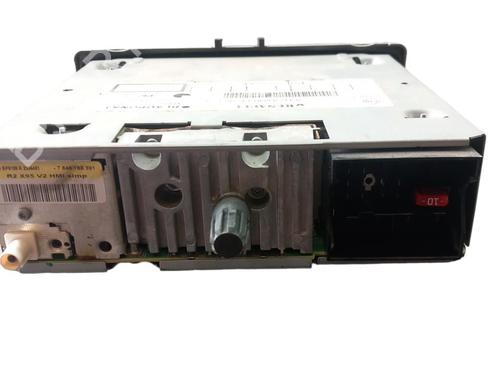 Used Radio Radio RENAULT MEGANE III Grandtour (KZ0/1) 1.5 dCi (86 hp) 25099591 25099591