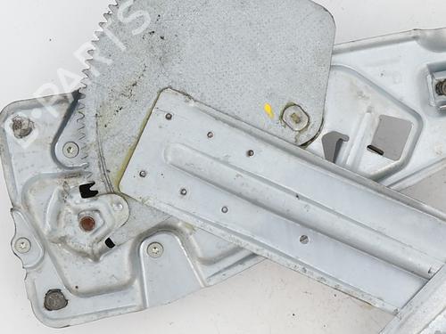 Used Front right window mechanism Front right window mechanism RENAULT TWINGO I (C06_) 1.2 (C066, C068) (58 hp) 34044458 34044458