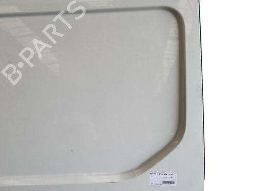 Højre side skydedør RENAULT TRAFIC III Van (FG_) 1.6 dCi 125 (FGMH) (125 hp) 30090665