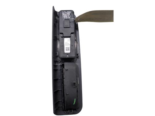 Used Left front window switch Left front window switch VOLVO C30 (533) 1.6 D (109 hp) 31317301 31317301