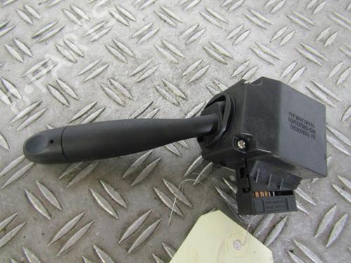 Used Steering column stalk HYUNDAI i10 I (PA) 1.1 CRDi (75 hp) 25108628