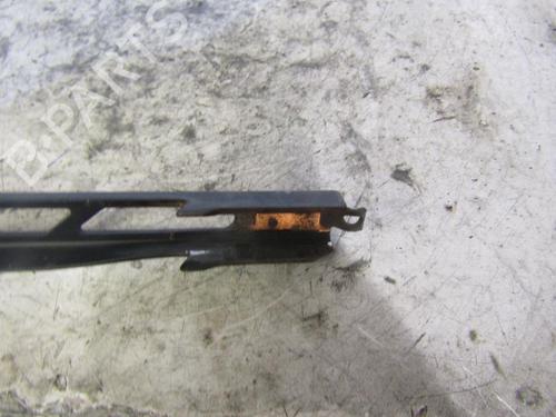 Front windshield wiper arm AUDI A3 (8P1) 1.9 TDI | BP25063941C143 